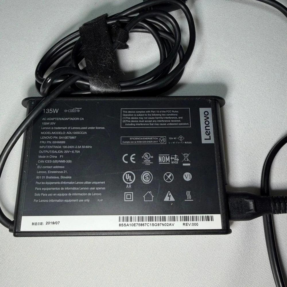 Lenovo 135W AC Adapter Laptop Charger 20V 6.75A Slim Tip ADL135SCC2A SA10E75867 - Picture 6 of 7